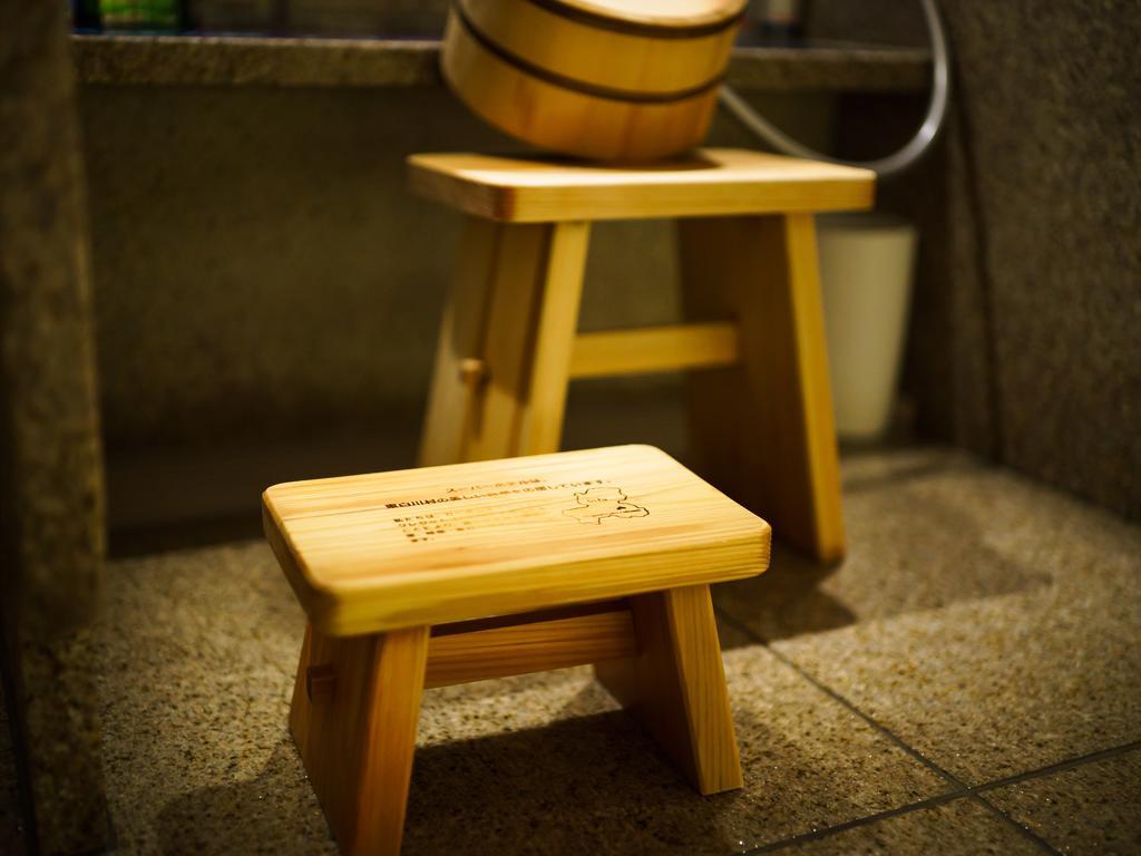 Natural Hot Springs Shikisai no Yu Super Hotel Premier Osaka Honmachi Ekimae Exterior foto